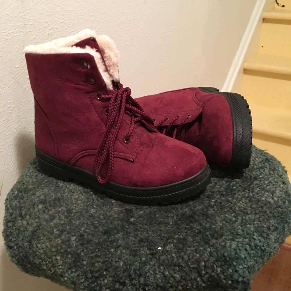Women's red casual winter boots